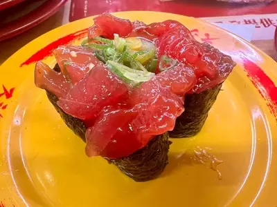 スシロー 日永カヨー店（【旧店名】あきんど）