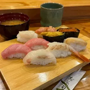 大鮨（だいすし）