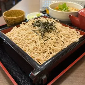 戸田屋