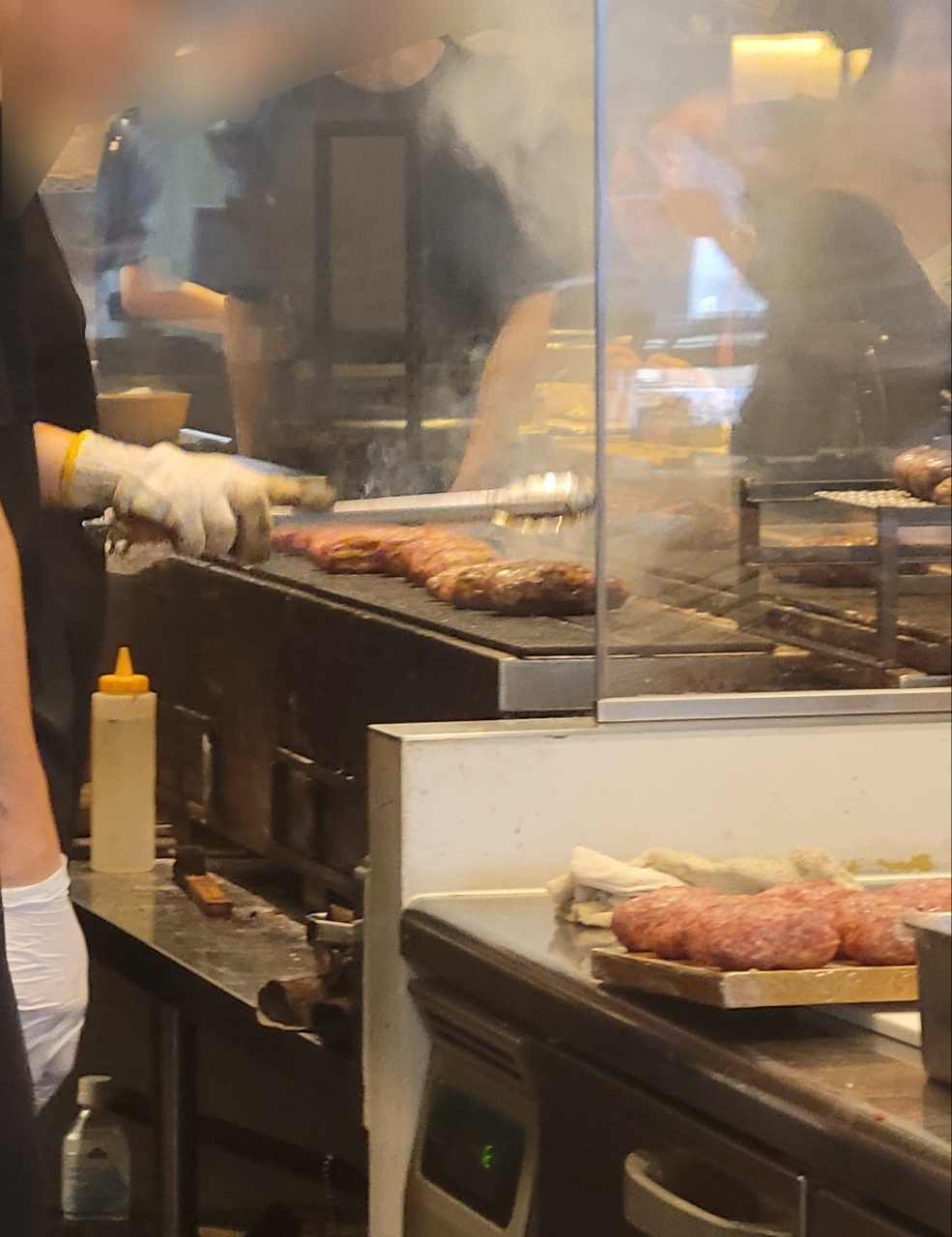 じゅりぽんさんが投稿したハンバーグ嘉 表参道店（ヨシ）に関する口コミの画像