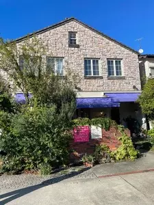 ふらんどーる 山科本店