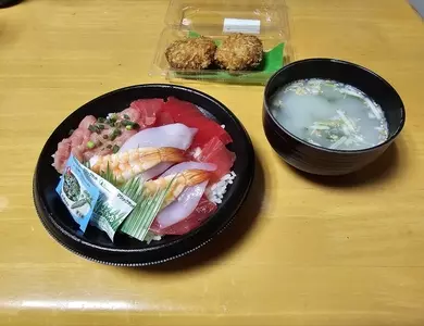 まぐろ丼兵衛