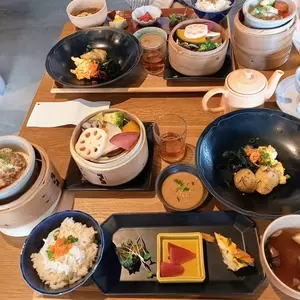 カフェ アジャーラー 岐南店