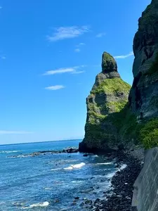 セタカムイ岩