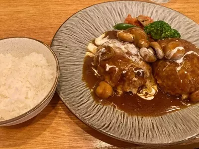 俺のハンバーグ 渡なべ （【旧店名】俺のハンバーグ シュシュ渡辺）