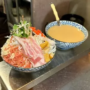 NEO鉄板焼バル 横山もじお