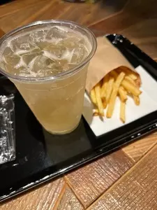 TORIKI BURGER 伏見稲荷OICYビレッジ店（トリキ バーガー）