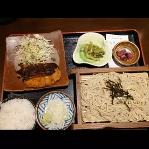 炙りもんと蕎麦 満月 伏見店