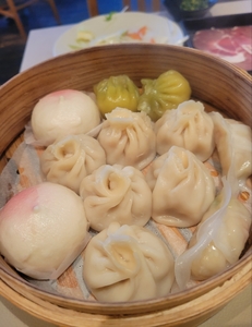 しゃぶしゃぶ・点心 食べ放題ろく アクアシティお台場（roku） 1枚目