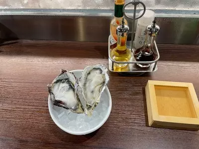 シーフードスタンド パチョレック ハナタレ 野毛店（SEAFOOD STAND PACIOREK HANATARE）
