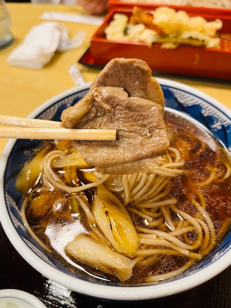 東京食べあルークさんが投稿した永坂更科 布屋太兵衛 麻布総本店（ながさかさらしな ぬのやたへえ）に関する口コミの画像
