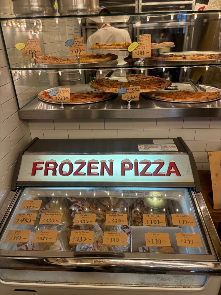 MIMICO関西グルメ手帖さんが投稿した2Brothers Pizza（ツーブラザーズピザ【旧店名】99 PIZZA）に関する口コミの画像