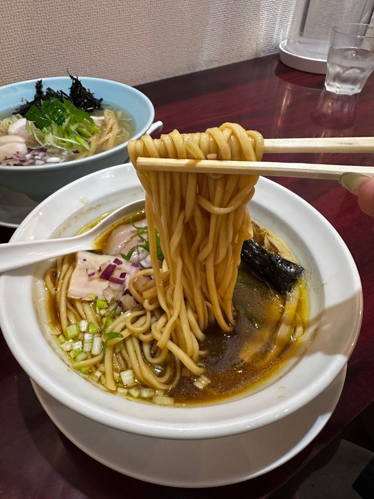 stealthさんが投稿したらぁ麺つけ麺Lab すすりどきに関する口コミの画像