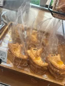 ＤＯＮＱ 岡本グルメ館（ドンク）