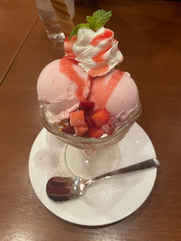 あゆまるグルメさんが投稿したビヤホールライオン 新宿店に関する口コミの画像