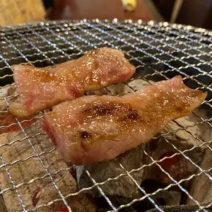 炭火大衆焼肉 猪鹿鳥