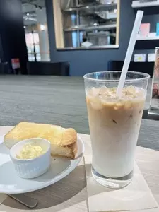 ROBERT'S COFFEE ゆめが丘ソラトス店（ロバーツ コーヒー）