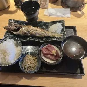 炭火焼料理屋 倉乃介 東新宿