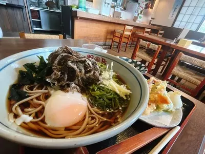 明烏（あけがらす）