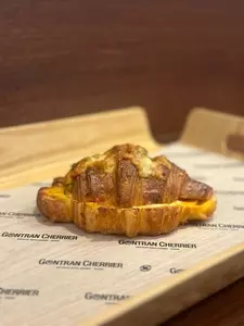 ゴントラン シェリエ 東京青山店（GONTRAN CHERRIER）