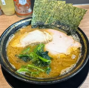 家系ラーメン 王道家直伝 との丸家