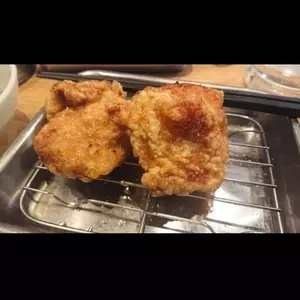 骨付鳥、からあげ、ハイボール がブリチキン。 金山本店