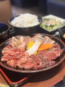 炭火焼肉 朱苑 新座店