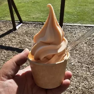 尾瀬ふた葉（スナックコーナー）