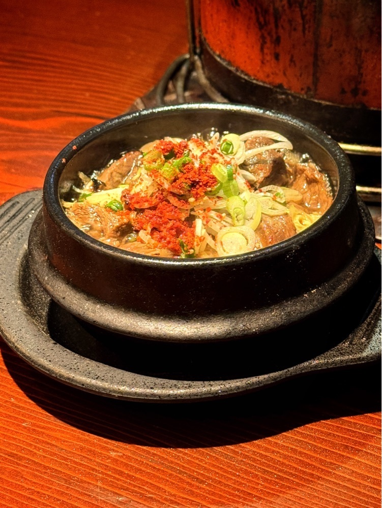 居眠ぱんださんが投稿した炭火焼ホルモン ぐう 日本橋に関する口コミの画像
