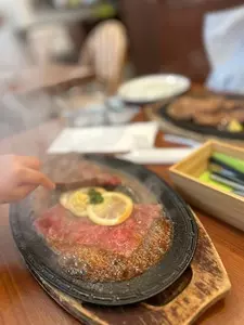 蜂の家（ハチノヤ）
