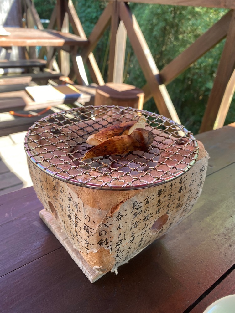 かよこさんが投稿した松茸山 松茸料理 あぜみち山荘に関する口コミの画像