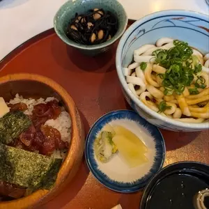 手こね茶屋 本店（てこねちゃや）