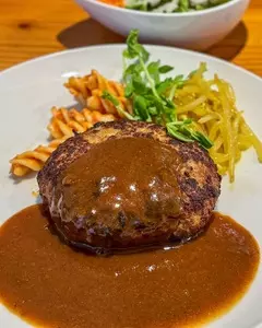 ビストロ やまごや