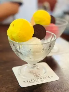 ジェラテリア テオブロマ（THEOBROMA）