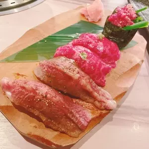 京の焼肉処 弘 三条木屋町店（キョウノヤキニクドコロ ヒロ）