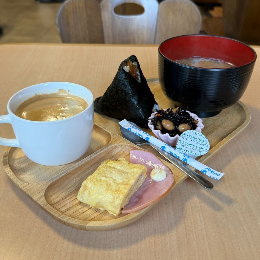鉄道王さんが投稿したおにぎりカフェ よってこ米！！（ヨッテコマイ）に関する口コミの画像