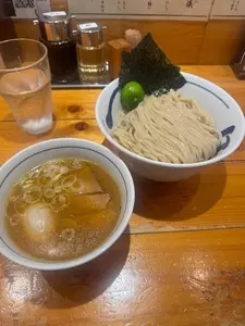 つじ田 飯田橋店