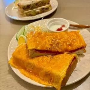 DEJAVINA（デジャビナ）
