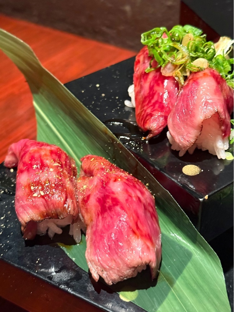 食いしん坊プリンセスさんが投稿した焔立つ肉寿司と牛タンタワー 肉処 双葉 三宮に関する口コミの画像