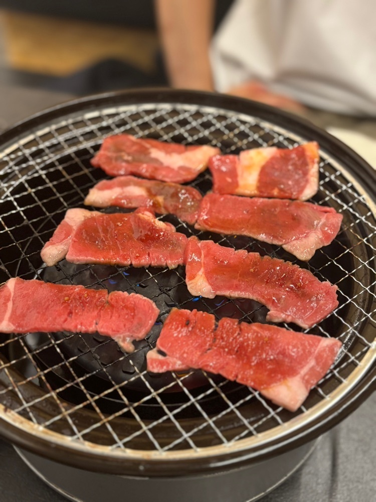 あゆまるグルメさんが投稿した焼肉 海鮮 ニクサカナ 池袋東口店に関する口コミの画像