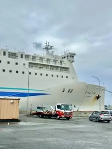 新日本海フェリー 新潟フェリーターミナル
