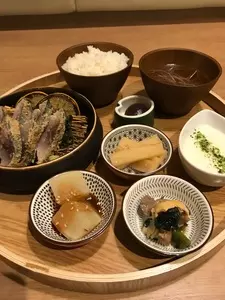 京出汁おでんと旬菜天ぷら 鳥居くぐり 池袋店