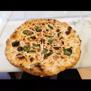 ソロ ピッツァ ナポレターナ ダ ルーチョ 名古屋駅店