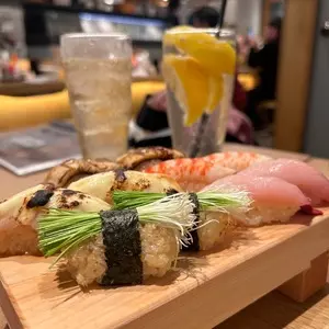 名駅西口 鮨食人 五と二