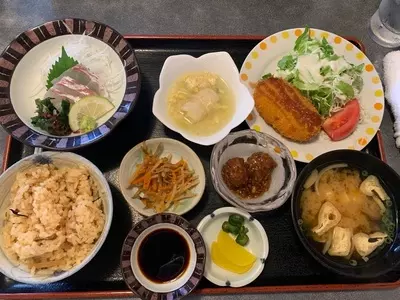 矢満登
