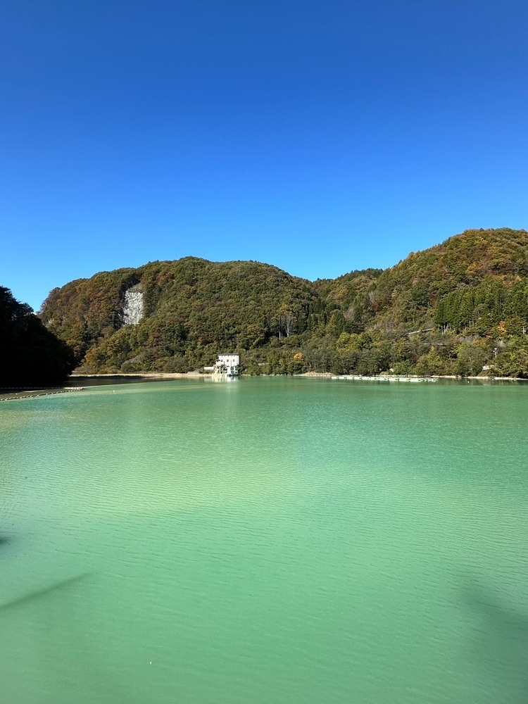 からっ風②さんが投稿した品木ダムを見下ろす石仏群に関する口コミの画像