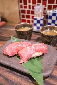 幻の和牛と三崎港直送鮮魚 モルゲン 五反田駅前店