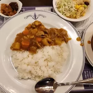 横須賀海軍カレー本舗（ヨコスカカイグンカレーホンポ）