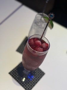 tres（トレス） 3枚目