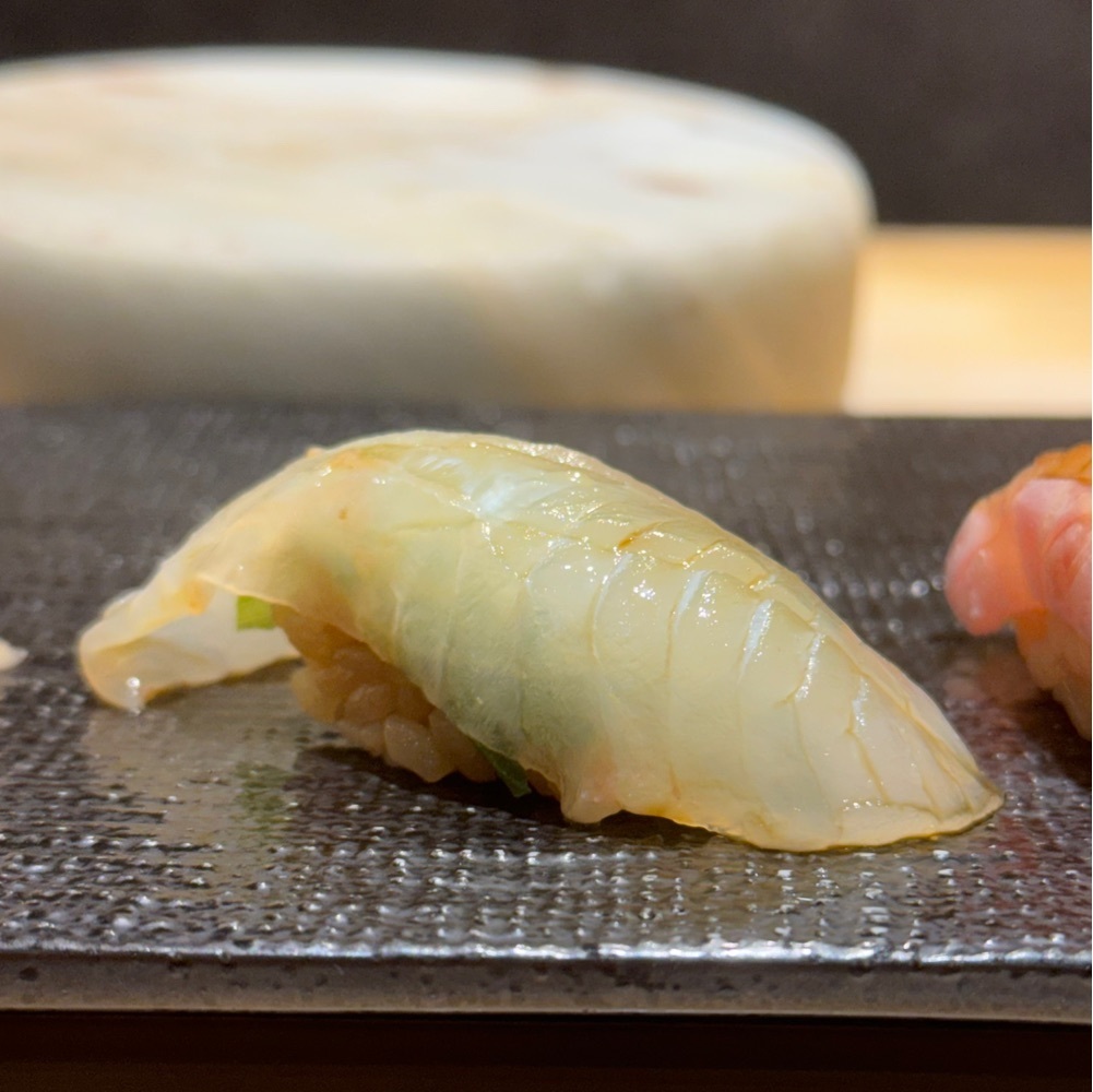 鉄道王さんが投稿した名古屋 栄 鮨 栄華（【旧店名】名古屋 栄 すし通）に関する口コミの画像